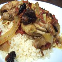 Chicken Tagine With Plums and Spices_image
