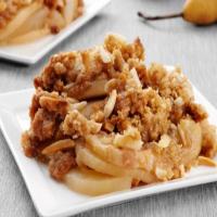 Pear Crisp with Almonds_image