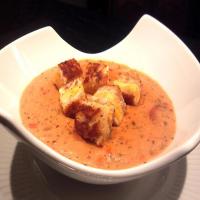 Tomato Parmesan Soup with Grilled Cheese Croutons_image