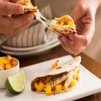 Grilled Chicken-Mango Quesadillas_image
