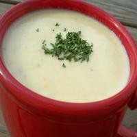 Cheesy Onion and Potato Soup_image