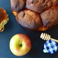 Apples and Honey Challah_image