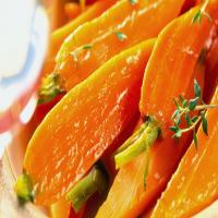 Carrots With Fresh Herbs_image