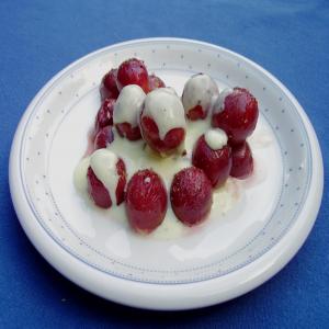 Roasted Grapes With Yogurt image