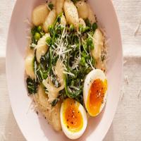 Gnocchi with Peas and Egg image