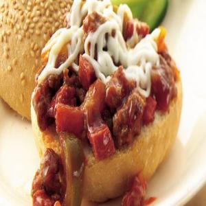 Slow-Cooker Sausage Pizza Sloppy Joes_image