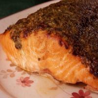 Pesto Grilled Salmon image