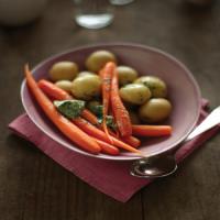 Steamed Potatoes and Carrots with Tarragon Butter_image