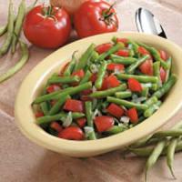 Garlic Green Beans with Tomatoes image