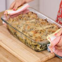 Chicken Sausage with Spinach and Artichoke Lasagna image