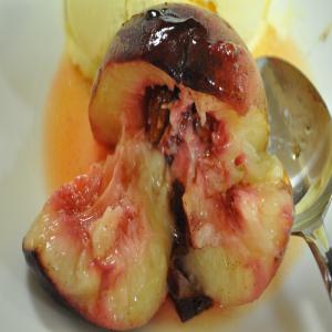 Baked Vanilla Peaches image
