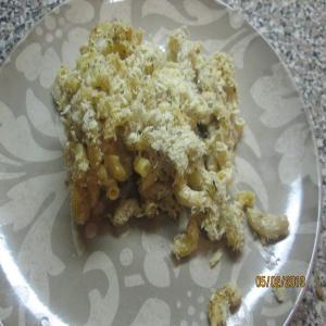 Baked Macaroni Alfredo/topped w Panko image