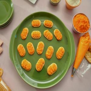 Homemade Squeeze Cheese and Crackers image