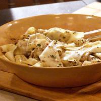 Pappardelle Pasta with Olives, Thyme, and Lemon_image
