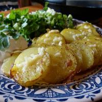 Baked Garlic Butter Potato Rounds Recipe Recipe - (4.3/5)_image