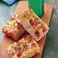 Swiss Cheese Bread Wedges_image