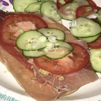 Open-face Prosciutto or Ham sandwiches_image