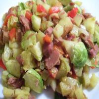 Ham, Brussels Sprouts & Apples 1-Dish Meal_image