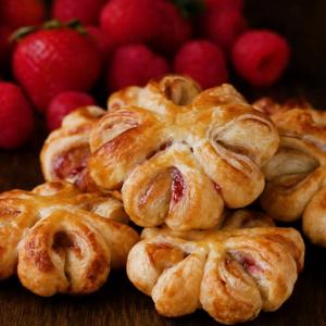 Raspberry Jam Puff Pastry Hearts Recipe by Tasty_image