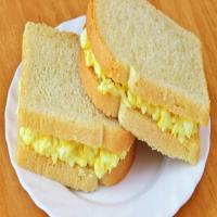 Egg Sandwich Recipe: How to make Egg Sandwich Recipe at Home | Homemade Chicken 65 Recipe - Times Food_image