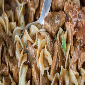 Steakhouse Beef Tips with Noodles_image