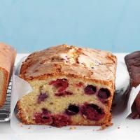 Berry-Cornmeal Pound Cake image