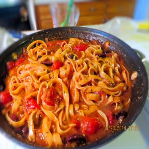 Tomato and Basil Pasta - No Straining, Just Stirring_image
