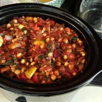 Hearty Vegan Slow-Cooker Chili image