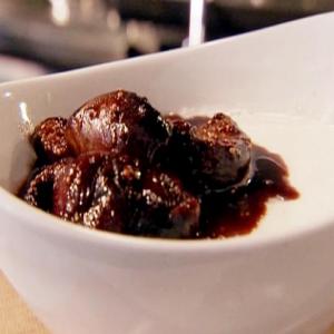 Panna Cotta with Roasted Figs and Balsamic image
