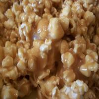 Soft And Chewy Caramel Popcorn_image