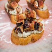 Marinated Fig and Goat Cheese Crostini image