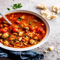 Slow Cooker Tuscan White Bean Soup with Sausage_image