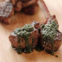 Lamb Chops with Mint Sauce_image