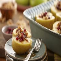 Baked Apples Stuffed with Cranberries and Walnuts_image