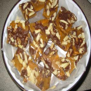 Easy Microwave Toffee_image