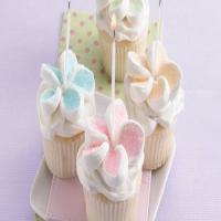 Happy Birthday Marshmallow Cupcakes_image