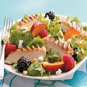 Lime Chicken on Fruited Spring Greens Recipe_image