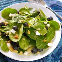 Quick Blueberry Spinach Salad_image