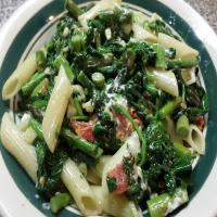 Spinach,Sundried Tomatoes,Asparagus,Goat cheese_image