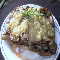 Dibi (Senegalese Grilled Lamb With Onion-Mustard Sauce)_image