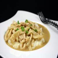Mom's Easy Chicken & Homemade Noodles_image