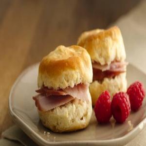 Country Ham Biscuits_image