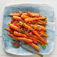 Orange-Glazed Carrots with Bacon image
