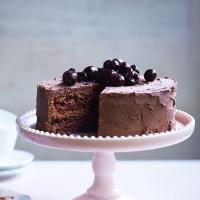 Vegan chocolate cake image