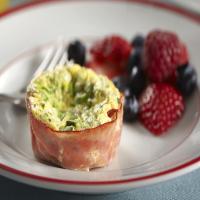 Cheesy Ham-and-Egg Muffin Cups image