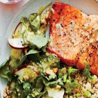 Pan-Seared Salmon with Pear and Walnut Spinach Salad_image