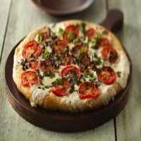 Skinny Fresh Mozzarella and Tomato Pizza_image