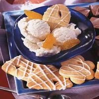 Lemon-Nutmeg Shortbreads with Lemon Icing_image