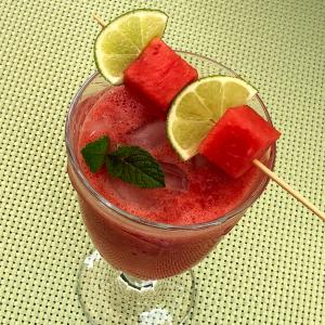 Agua Fresca with Watermelon and POM® Tea_image