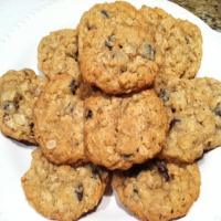 Nancy's Delicious Oatmeal Raisin Cookies Recipe - (4.2/5)_image